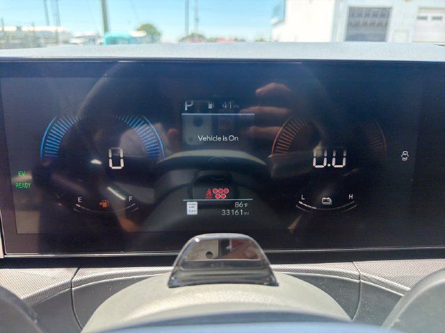 Used 2025 Hyundai Santa Fe SEL AWD/4WD image 15