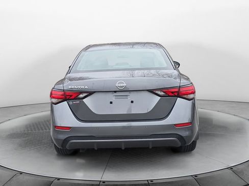 Used 2025 Nissan Sentra S w/ Lighting Package image 4