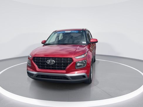 Used 2022 Hyundai Venue SE w/ Cargo Package image 3