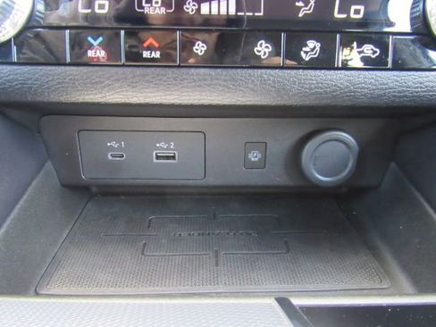 Used 2022 Mitsubishi Outlander SEL image 49