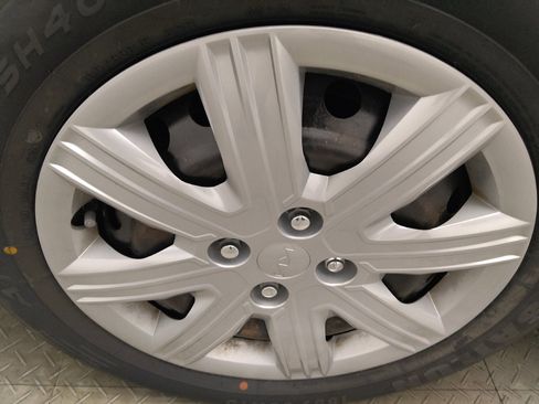 Used 2023 Kia Rio S FWD image 31