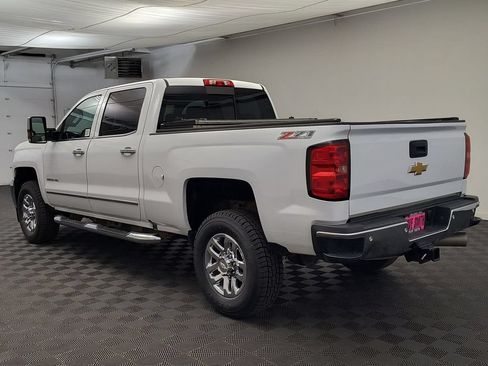Used 2016 Chevrolet Silverado 2500 LTZ w/ Duramax Plus Package AWD/4WD image 3