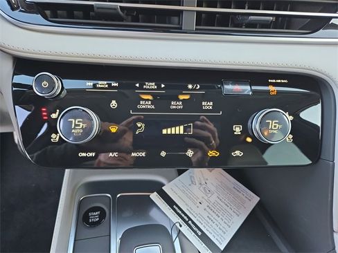 New 2026 INFINITI QX60 Luxe w/ Cargo Package image 29