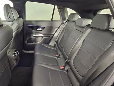 Certified 2025 Mercedes-Benz GLC 300 4MATIC image 20