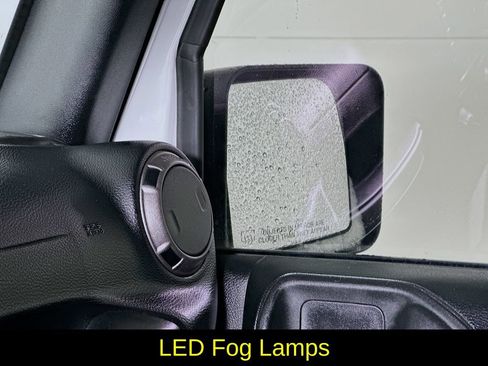 Used 2018 Jeep Wrangler Unlimited Sport image 22