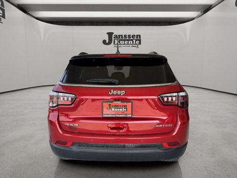 Used 2024 Jeep Compass Limited AWD/4WD image 2