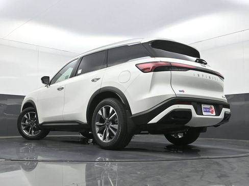 Used 2023 INFINITI QX60 Luxe FWD image 32
