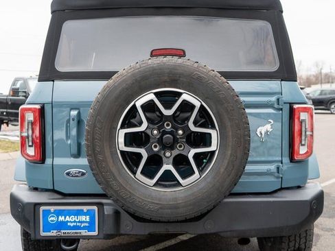 Used 2023 Ford Bronco Outer Banks image 7