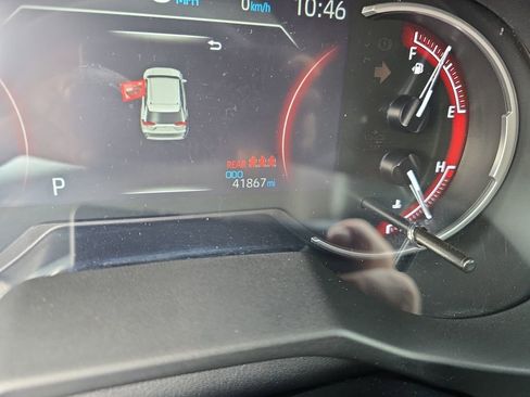 Used 2023 Toyota RAV4 LE image 17