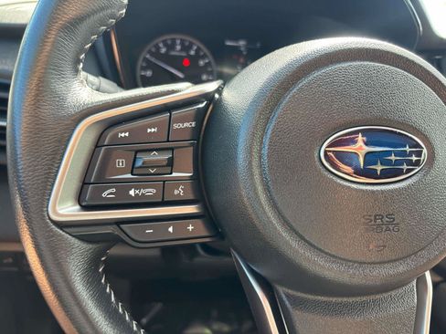 Used 2023 Subaru Outback Premium AWD/4WD image 27
