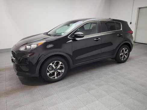 Used 2020 Kia Sportage LX w/ LX Popular Package FWD image 2