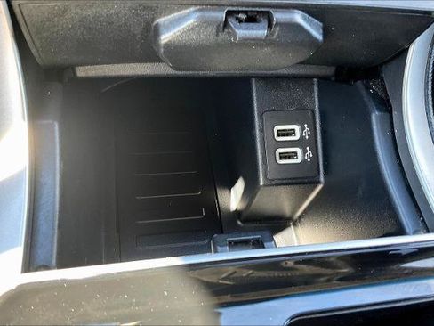 Used 2019 Ford Edge SEL w/ Equipment Group 201A AWD/4WD image 15