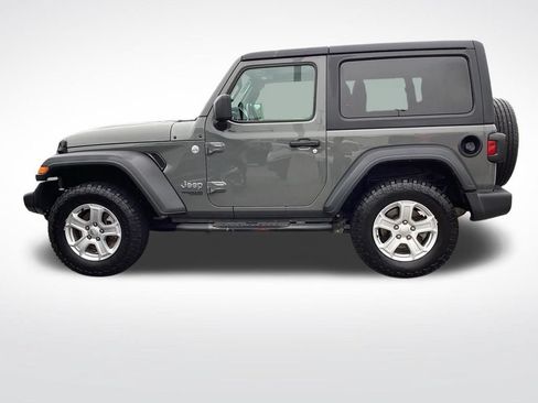 Used 2020 Jeep Wrangler Sport AWD/4WD image 6