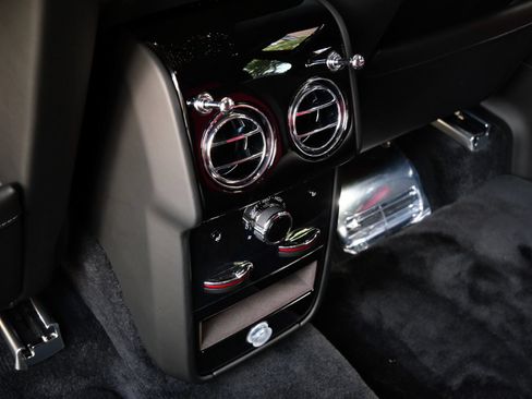 New 2026 Rolls-Royce Cullinan AWD/4WD image 28