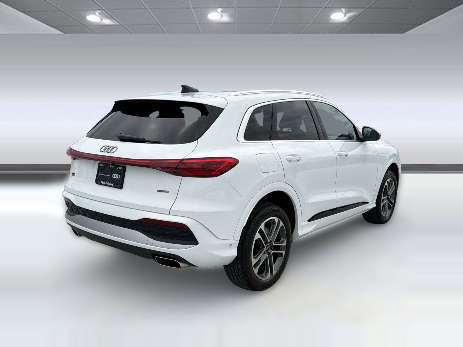Used 2025 Audi Q5 Premium w/ Convenience Package AWD/4WD image 9
