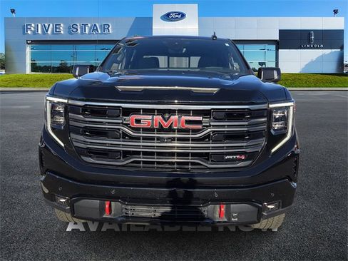 Used 2025 GMC Sierra 1500 AT4 w/ AT4 Premium Package image 2