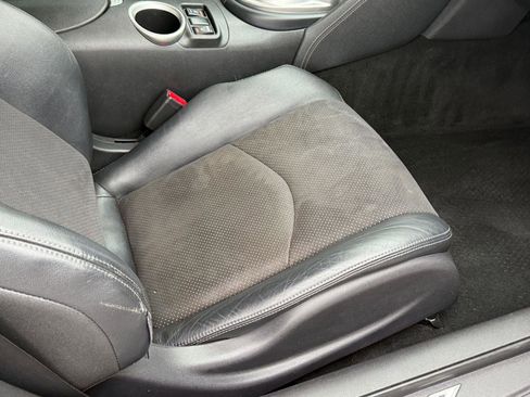 Used 2014 Nissan 370Z Touring w/ Sport Package image 49