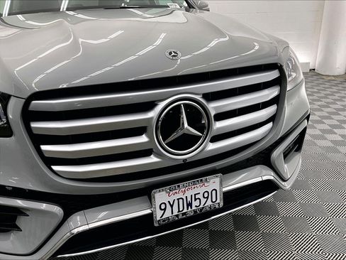Used 2026 Mercedes-Benz GLS 450 4MATIC image 31