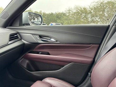 Certified 2023 Cadillac CT4 Sport w/ Technology Package image 19