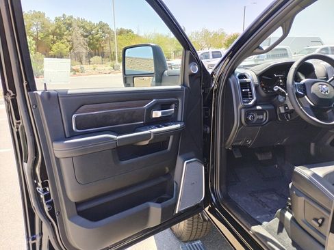 New 2025 RAM 2500 Laramie image 10