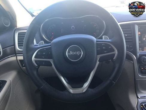 Used 2017 Jeep Grand Cherokee Limited AWD/4WD image 28