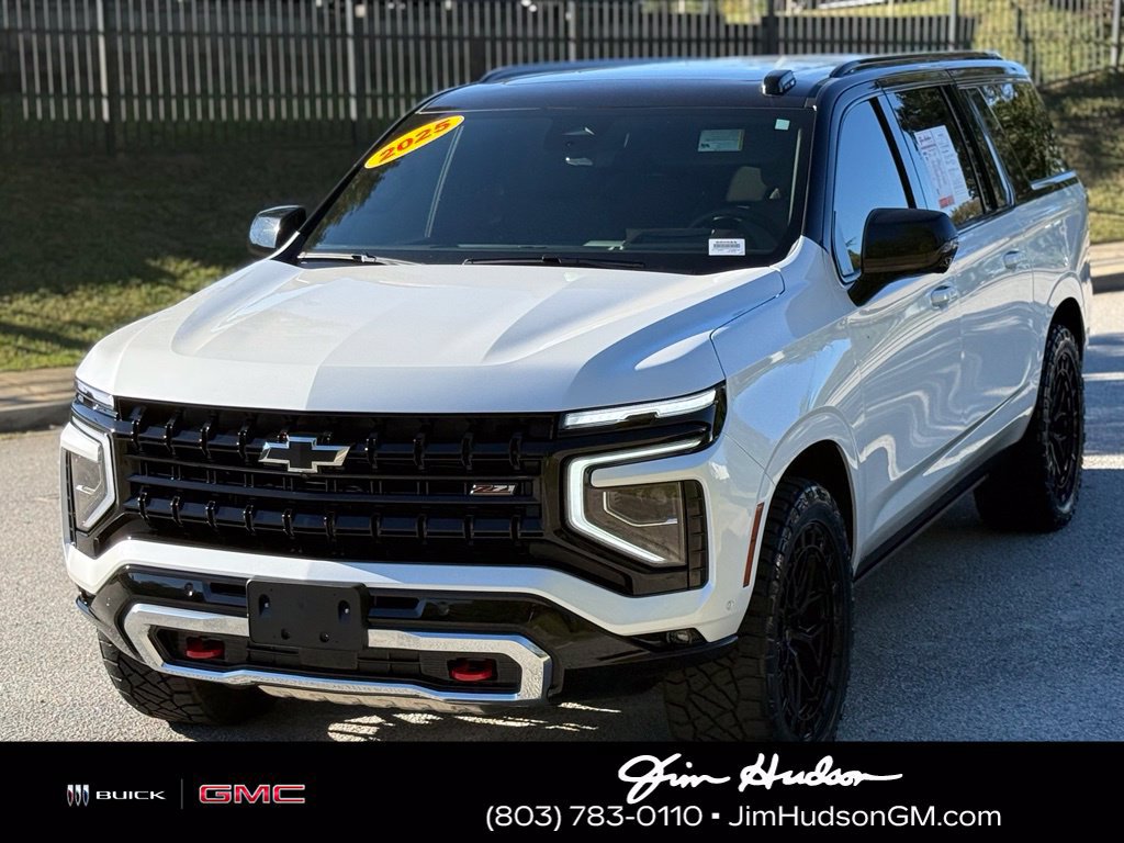 Used 2025 Chevrolet Suburban Z71 w/ Z71 Off-Road Package AWD/4WD image 12
