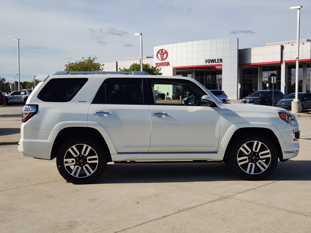 Certified 2022 Toyota 4Runner Limited AWD/4WD image 4