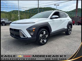 Used 2025 Hyundai Kona SEL AWD/4WD video 1