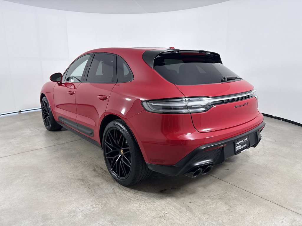 Certified 2024 Porsche Macan GTS AWD/4WD image 3