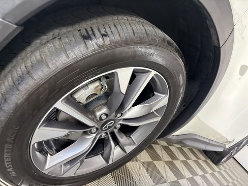 Used 2023 INFINITI QX60 Luxe w/ Cargo Package FWD image 34