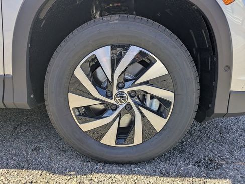New 2026 Volkswagen Tiguan S image 11