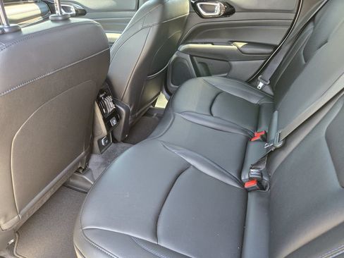 New 2026 Jeep Compass Limited AWD/4WD image 23