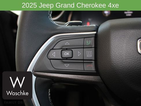 New 2025 Jeep Grand Cherokee Limited 4xe w/ Trailer Tow Package AWD/4WD image 29