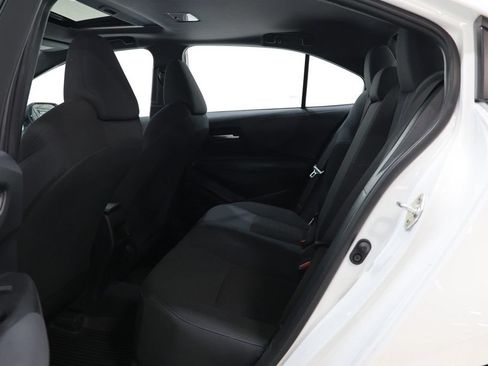 Used 2022 Toyota Corolla SE w/ SE Premium Package FWD image 28