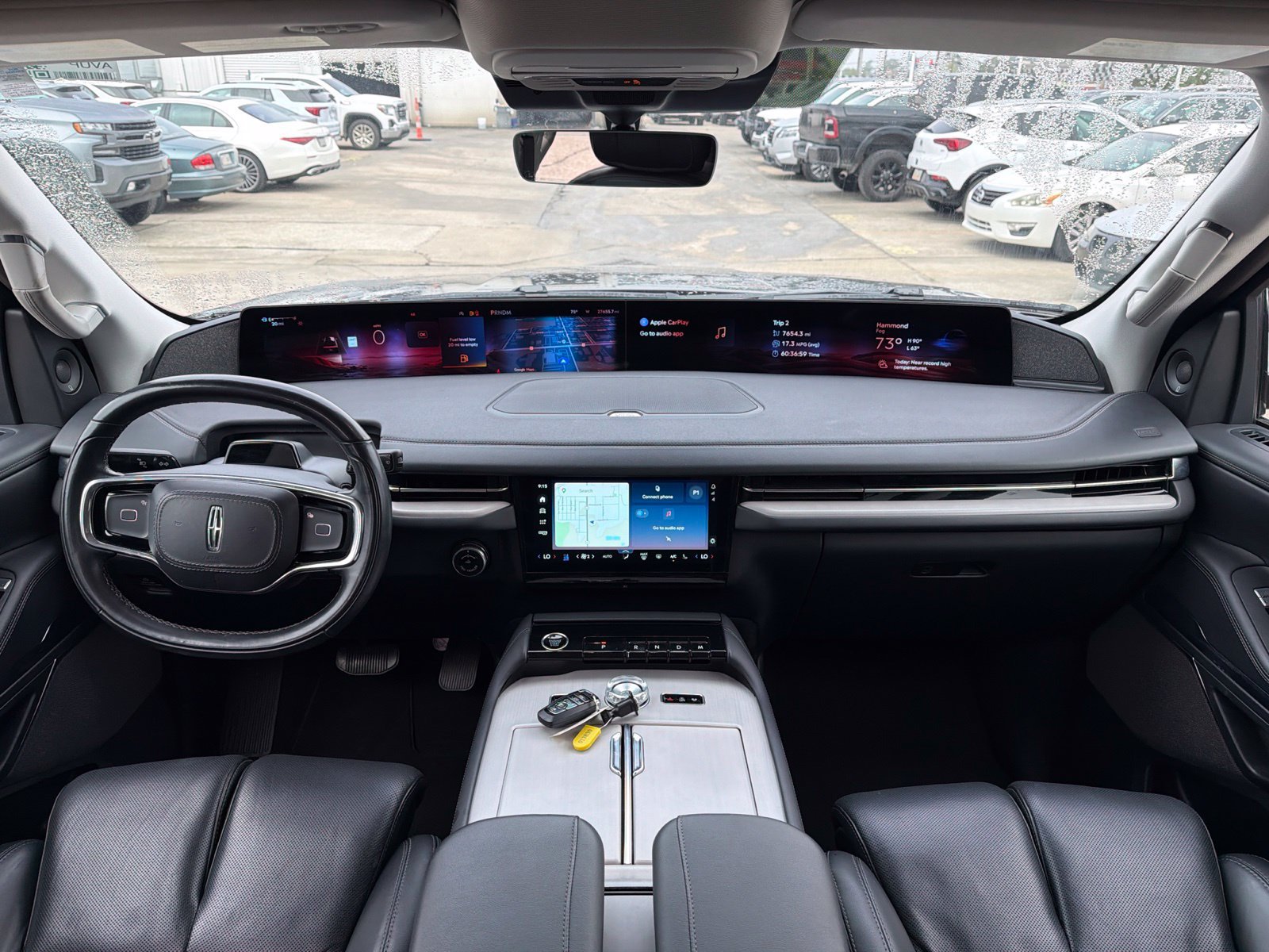 Used 2025 Lincoln Navigator Reserve AWD/4WD image 9