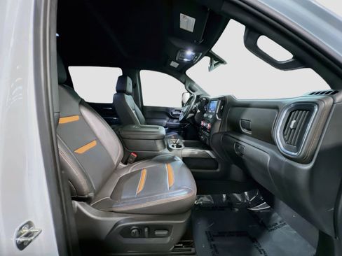 Used 2022 GMC Sierra 2500 AT4 AWD/4WD image 19