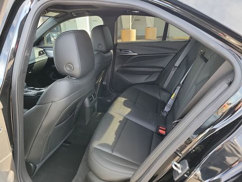 Used 2023 Cadillac CT4 Luxury w/ Sun And Sound Package image 7