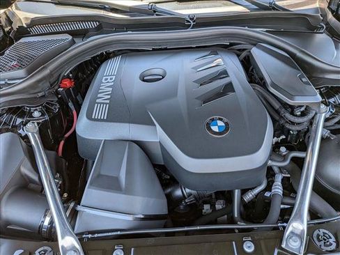 Certified 2026 BMW 530i xDrive AWD/4WD image 23