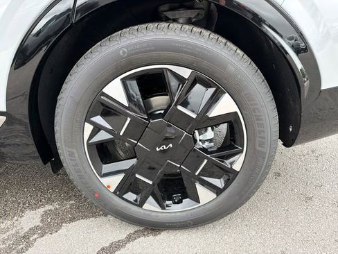 New 2026 Kia Sportage SX FWD image 26