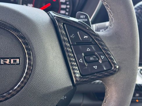 Used 2018 Chevrolet Camaro SS RWD image 23