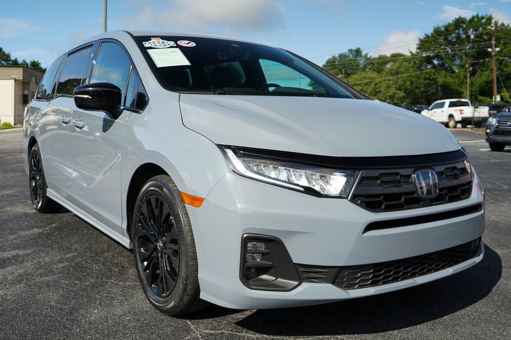 Used 2025 Honda Odyssey Sport-L image 36