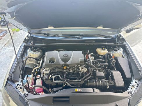 Used 2025 Toyota Camry LE image 32