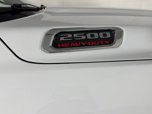 Certified 2024 RAM 2500 Limited w/ Towing Technology Group AWD/4WD image 31