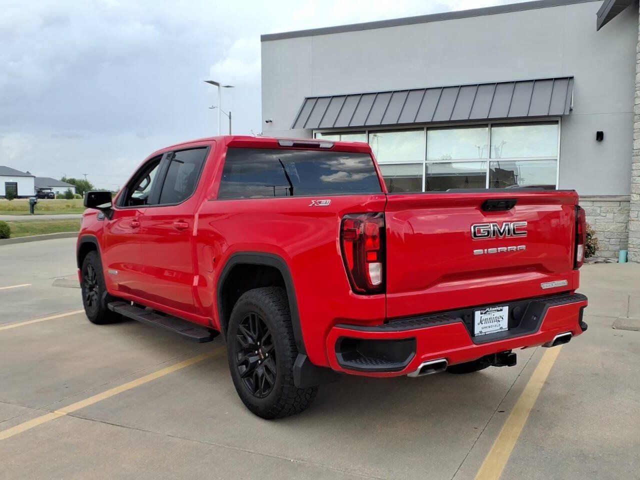Used 2024 GMC Sierra 1500 Elevation w/ LPO, Elevation Black Package AWD/4WD image 3