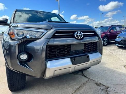 Used 2023 Toyota 4Runner TRD Off-Road AWD/4WD image 12