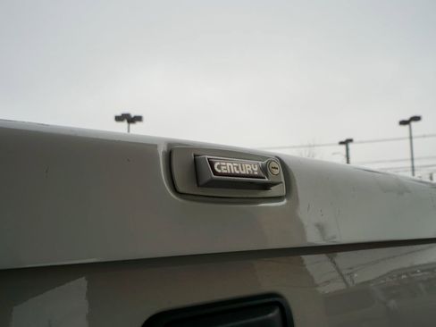 Used 2011 Ford F250 Lariat w/ Lariat Interior Pkg image 7