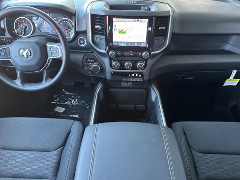 New 2026 RAM 1500 Express AWD/4WD image 12