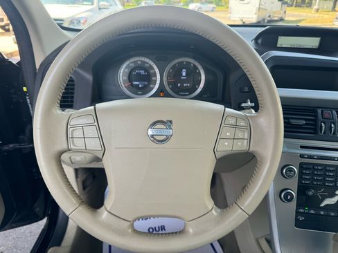 Used 2010 Volvo XC60 T6 image 11