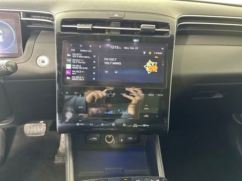 Used 2022 Hyundai Tucson Limited image 39