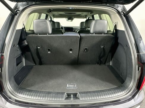 Used 2025 Kia Telluride S FWD image 31